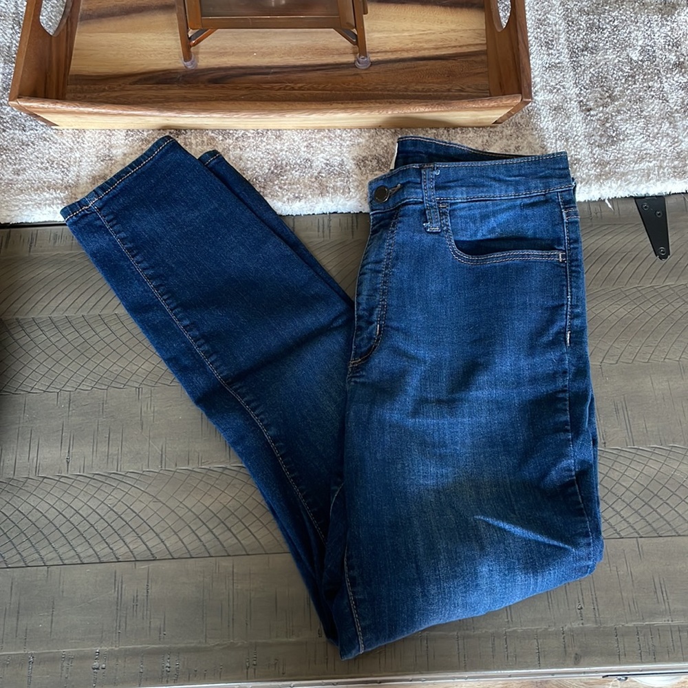 Jeans - Picture 3 of 3